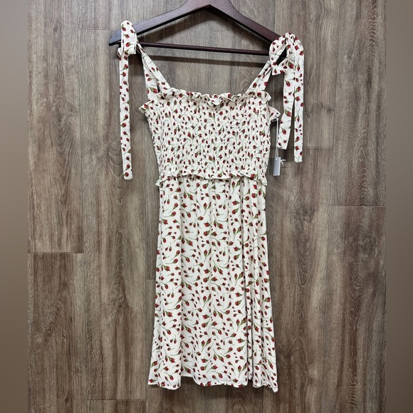 Reformation Seabreeze Mini Dress with Adjustable Tie Straps - Picture 1 of 11